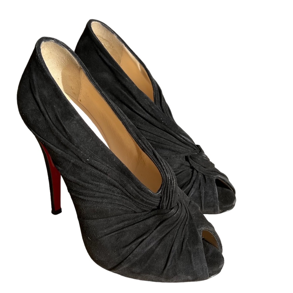 Christian Louboutin - Shoes / Manchon 120 Suede Royal Heals in Black Size 37.5